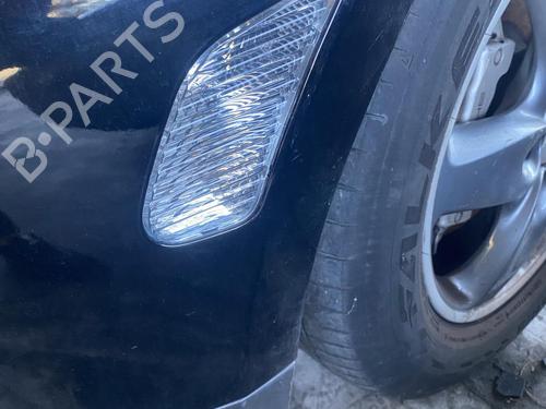 Venstre sideblink Venstre sideblink 39215954 39215954