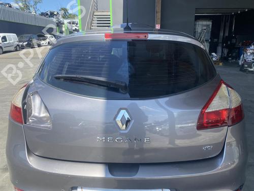 tailgate-renault-megane-iii-hatchback-bz01_-b3_-2008-37256135 main image