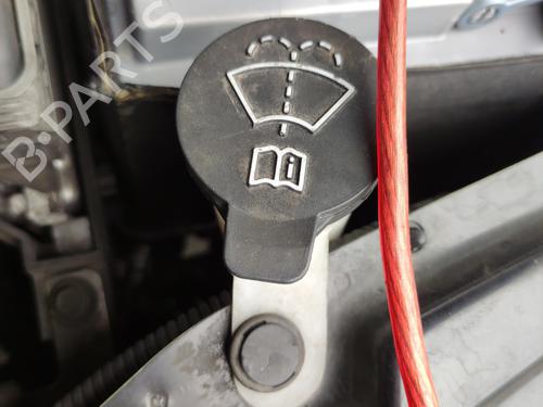Used Windscreen washer tank Windscreen washer tank CHEVROLET CAPTIVA (C100, C140) 2.2 D (163 hp) 34705894 34705894