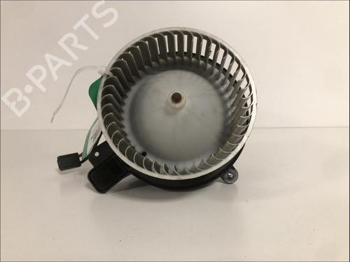 Used Heater blower motor Heater blower motor VW POLO VI (AW1, BZ1, AE1) 1.0 TSI (95 hp) 33580023 33580023