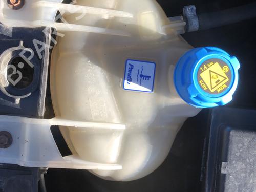Used Expansion tank Expansion tank ALFA ROMEO MITO (955_) 1.3 MultiJet (955AXP1A, 955AYC1A) (95 hp) 33837328 33837328