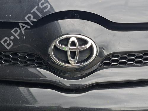 Rejilla Rejilla TOYOTA COROLLA Verso (ZER_, ZZE12_, R1_) 2.0 D-4D (CUR10_, CUR10R) (116 hp) 36521573 36521573