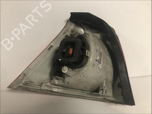 Used Right taillight Right taillight VW GOLF V (1K1) 1.9 TDI (105 hp) 33583168 33583168