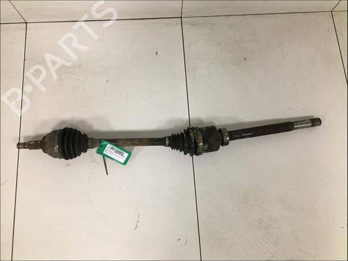 right-front-driveshaft-renault-trafic-iii-van-fg_-2014-33583221 main image