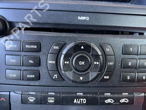 Used Radio Radio PEUGEOT 407 Coupe (6C_) 2.7 HDi (204 hp) 33603201 33603201