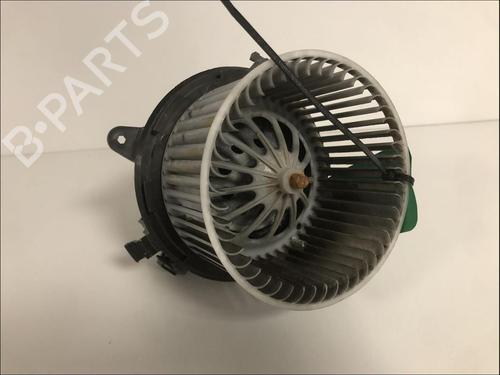 Used Heater blower motor Heater blower motor PEUGEOT 208 II (UB_, UP_, UW_, UJ_) 1.2 PureTech 100 (101 hp) 33583627 33583627