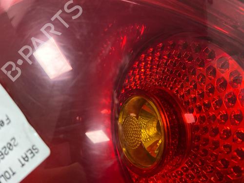 Used Right taillight Right taillight 39459911 39459911