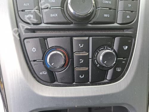 Used Climate control Climate control 37034870 37034870