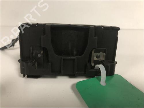 Used Card reader Card reader RENAULT SCÉNIC II (JM0/1_) 2.0 (JM05, JM0U, JM1N, JM1U, JM2V) (135 hp) 33579204 33579204