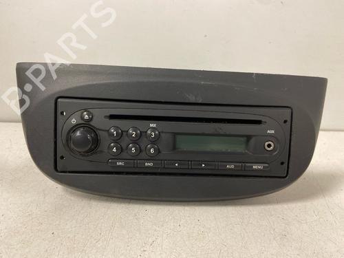 Used Radio Radio 39256763 39256763