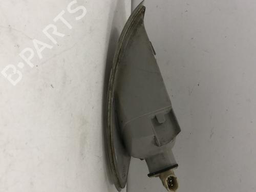 Used Right front indicator Right front indicator RENAULT MEGANE I Coach (DA0/1_) 1.6 e (DA0F) (90 hp) 33597228 33597228