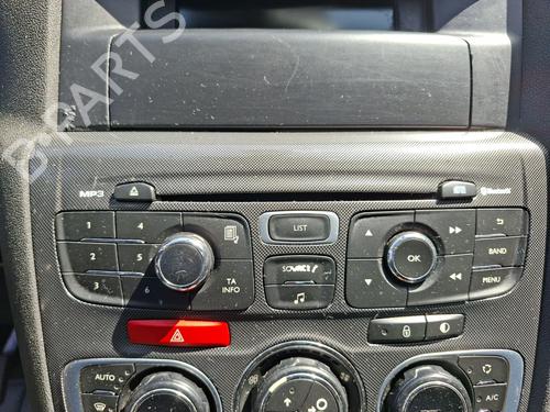 Used Radio Radio 36847156 36847156