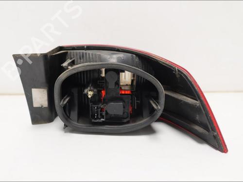 Used Left taillight Left taillight RENAULT LAGUNA II (BG0/1_) [2001-2007] 33577413 33577413