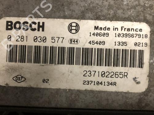 Used Engine control unit (ECU) Engine control unit (ECU) RENAULT MASTER III Van (FV) 2.3 dCi 125 FWD (FV0C, FV0D, FV0G, FV0H, FV0J, FV0K,... (125 hp) 33595565 33595565