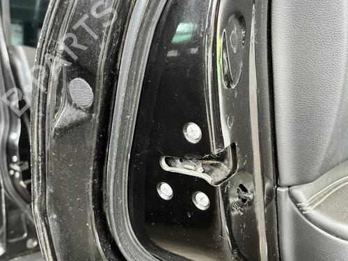 Venstre bagtil lås Venstre bagtil lås NISSAN QASHQAI I (J10, NJ10) 2.0 dCi (150 hp) 34569879 34569879
