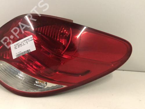 Used Right taillight Right taillight 33597324 33597324