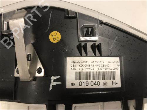 Used Instrument cluster Instrument cluster PEUGEOT 208 I (CA_, CC_) 1.6 HDi (92 hp) 33582237 33582237