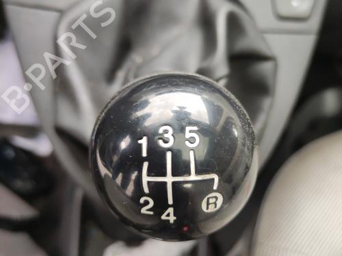 Used Gear lever Gear lever FIAT 500 (312_) 1.3 D Multijet (312AXB1A) (75 hp) 34722715 34722715