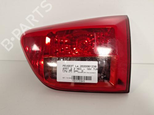 Used Right tailgate light Right tailgate light PEUGEOT 4007 (VU_, VV_) 2.2 HDi (156 hp) 33583756 33583756