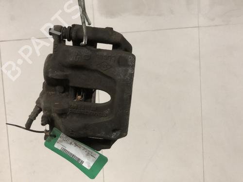 Used Right front brake caliper Right front brake caliper RENAULT TRAFIC II Van (FL) 2.0 dCi 90 (FL0H, FL00, FL01, FL0M, FL0P, FL0S) (90 hp) 33595579 33595579