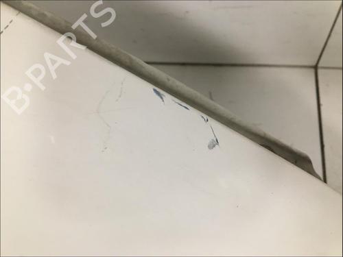 Used Right front fenders Right front fenders MAZDA 323 P V (BA) 1.5 16V (88 hp) 33578973 33578973