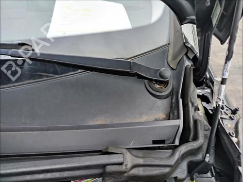 Used Front wiper motor Front wiper motor PEUGEOT 3008 I MPV (0U_) [2009-2017] 33582967 33582967