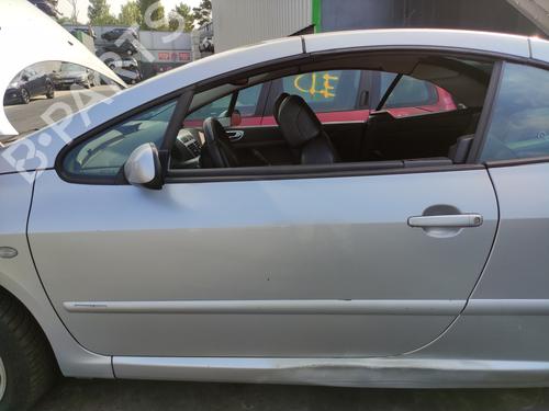 Used Left front door Left front door PEUGEOT 307 CC (3B) 2.0 16V (136 hp) 33591798 33591798