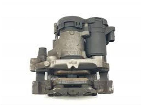 Used Left rear brake caliper Left rear brake caliper MERCEDES-BENZ C-CLASS (W205) C 220 BlueTEC / d (205.002, 205.004) (170 hp) 33586944 33586944