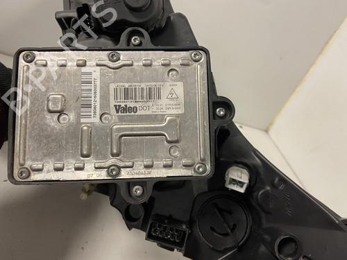 Right headlight CITROËN C4 Coupe (LA_) 2.0 HDi | BP35915566C29 - Image 2