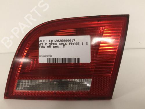 Used Right tailgate light Right tailgate light AUDI A3 Sportback (8PA) [2004-2015] 33599133 33599133