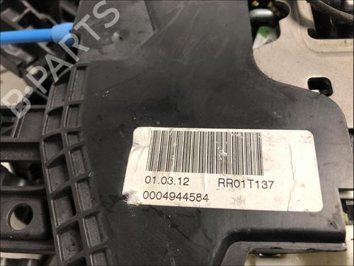 Used Rear right lock Rear right lock MERCEDES-BENZ B-CLASS Sports Tourer (W246, W242) B 180 CDI (246.200) (109 hp) 33576003 33576003