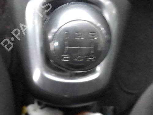 Used Gear lever Gear lever CITROËN C3 II (SC_) 1.6 VTi 120 (120 hp) 35912825 35912825