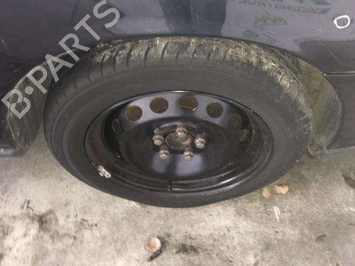 Used Wheel arch Wheel arch VOLVO V70 III (135) 2.4 D (163 hp) 36579149 36579149