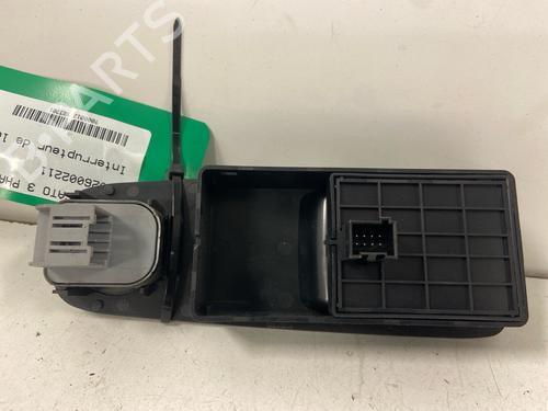 Left front window switch FIAT DUCATO Platform/Chassis (250_) 100 Multijet 2,2 D | BP37255390I27 - Image 2