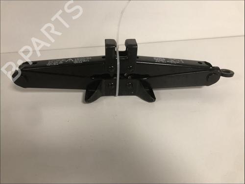 Used Other Other TOYOTA YARIS (_P9_) 1.4 D-4D (NLP90_, NLP90R) (90 hp) 33583369 33583369