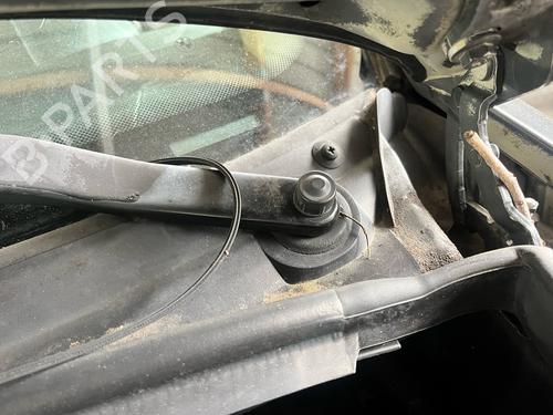 motor-limpia-delantero-bmw-x5-e53-2000-2001-2002-2003-2004-2005-2006-34108325 main image