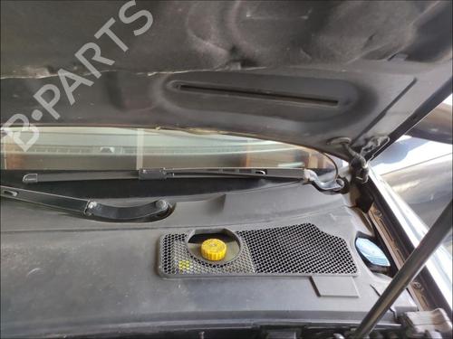 Used Front wiper motor Front wiper motor AUDI A6 C6 Avant (4F5) 2.0 TDI (140 hp) 35909832 35909832