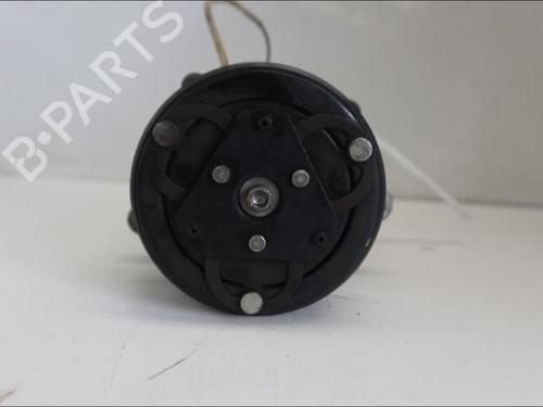 Used AC compressor AC compressor SMART FORTWO Coupe (451) 0.8 CDi (451.300) (45 hp) 33577555 33577555