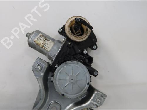 Used Front left window mechanism Front left window mechanism TOYOTA YARIS (_P9_) 1.4 D-4D (NLP90_, NLP90R) (90 hp) 33577071 33577071