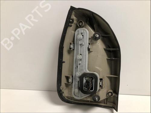 Used Right taillight Right taillight 33579048 33579048