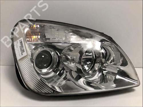 Used Right headlight Right headlight KIA CARENS III MPV (UN) 2.0 CRDi 140 (140 hp) 33579012 33579012