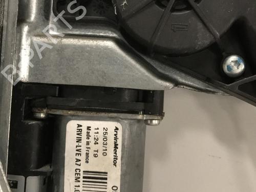 Used Front left window mechanism Front left window mechanism CITROËN JUMPY II Van 1.6 HDi 90 16V (90 hp) 33851190 33851190