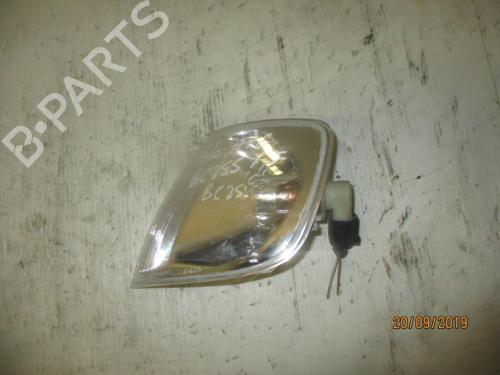 Used Left front indicator Left front indicator VW POLO IV Saloon (9A4, 9A2, 9N2, 9A6) 1.4 TDI (75 hp) 33572629 33572629