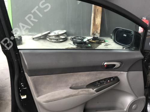 Used Front left window mechanism Front left window mechanism HONDA CIVIC VIII Saloon (FD, FA) 1.3 IMA (FA3, FD3) (95 hp) 35913646 35913646