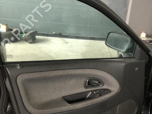 Used Front left window mechanism Front left window mechanism VOLVO S40 I (644) 1.8 (116 hp) 35913741 35913741