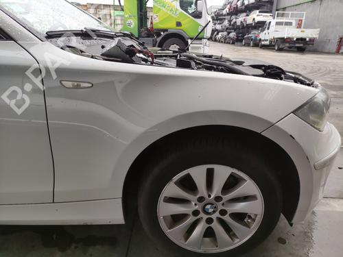 right-front-fenders-bmw-1-e87-2003-2004-2005-2006-2007-2008-2009-2010-2011-2012-2013-33593678 main image