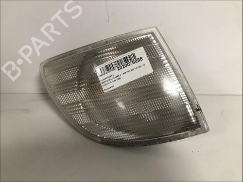 Used Right front indicator Right front indicator MERCEDES-BENZ V-CLASS (638/2) V 220 CDI (638.294) (122 hp) 33579339 33579339