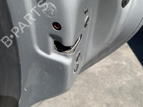 Højre bagtil lås Højre bagtil lås PEUGEOT 208 I (CA_, CC_) 1.4 HDi (68 hp) 34451241 34451241