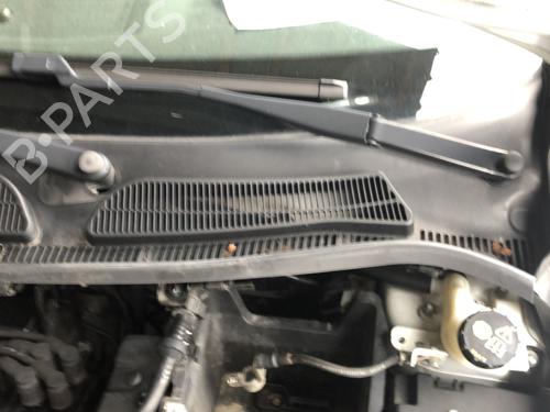 Used Front wiper motor Front wiper motor 35912780 35912780