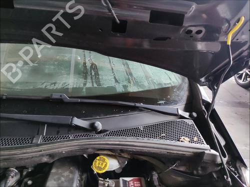 Used Front wiper motor Front wiper motor PEUGEOT 208 I (CA_, CC_) 1.0 VTi (68 hp) 35907698 35907698